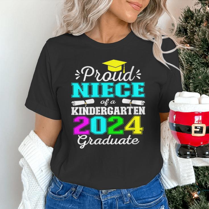 Proud Niece Of Kindergarten Graduate 2024 Graduation Niece Unisex T-Shirt