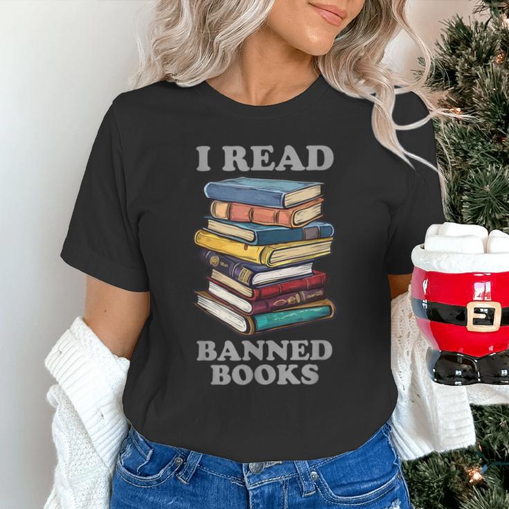 I Read Banned Books Bookworm Unisex T-Shirt