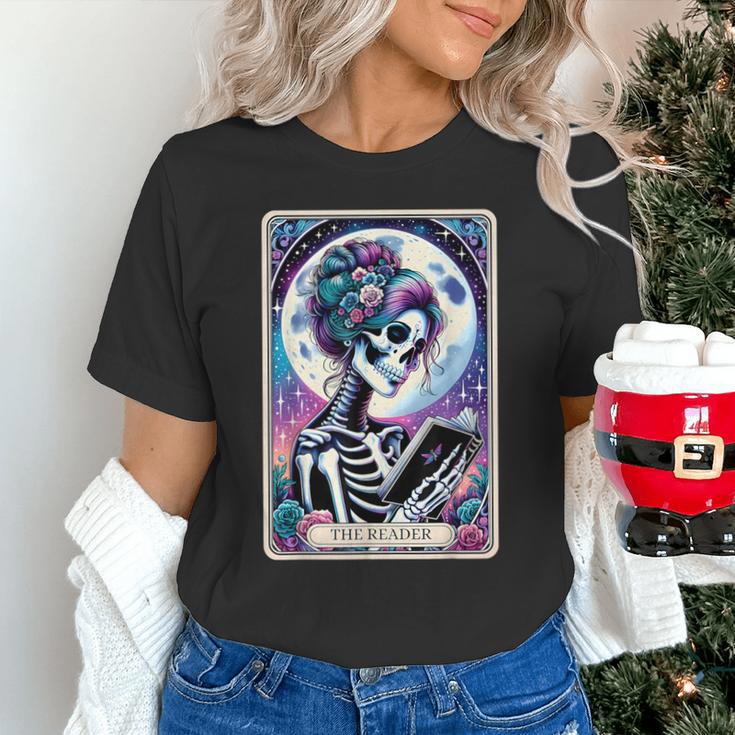 The Reader Tarot Card Reading Skeleton Skull Book Lover Unisex T-Shirt