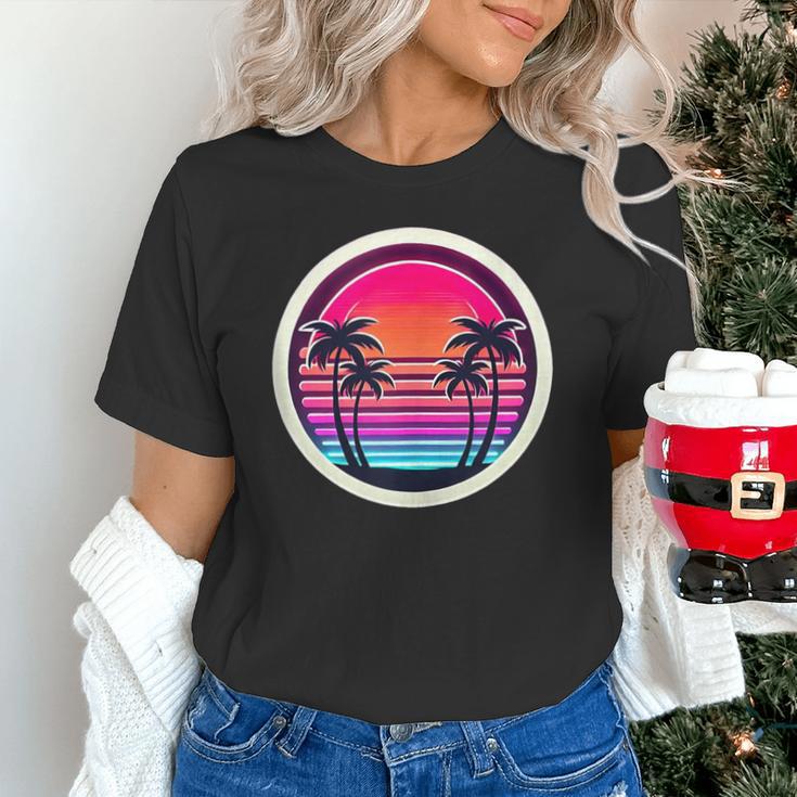 Retro 80s Synthwave Sunset & Palm Trees Retro Nostalgia 80s Unisex T-Shirt Retro 80s Synthwave Sunset & Palm Trees Retro Nostalgia 80s Unisex T-Shirt