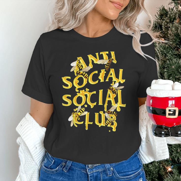 Retro Anti Social Club Bees Introvert Women Men Unisex T-Shirt