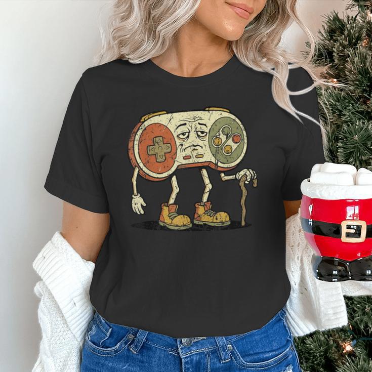 Retro Gamer 80s 90s Gaming Nostalgia Video Game Men Unisex T-Shirt