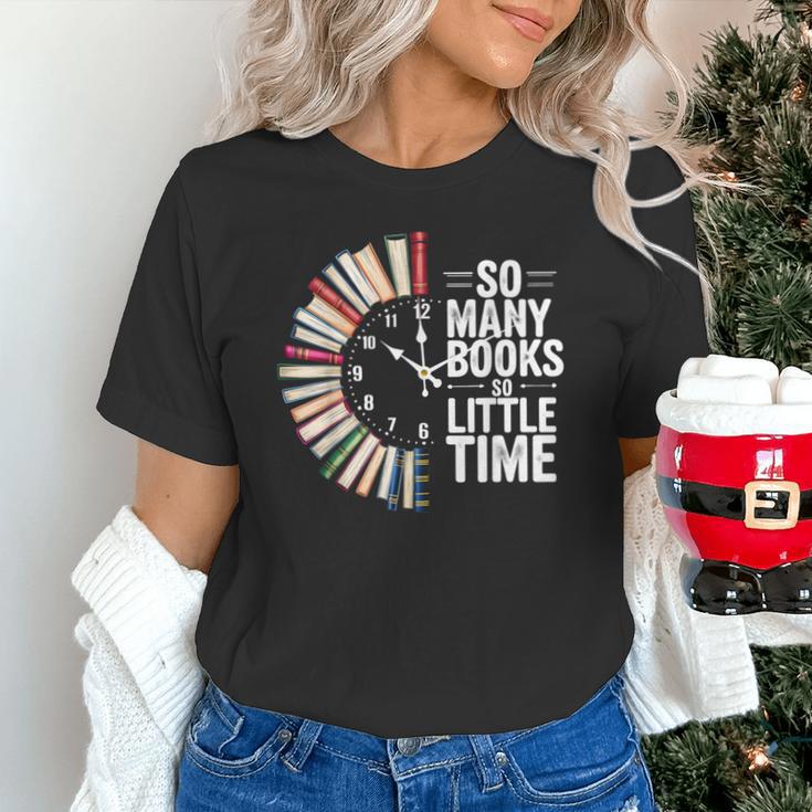 Retro So Many Books Little Time Book Clock Reading Unisex T-Shirt Retro So Many Books Little Time Book Clock Reading Unisex T-Shirt