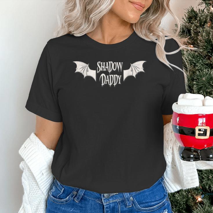 Romantasy Dark Romance Book Bat Boy Wings Shadow Daddy Lover Unisex T-Shirt
