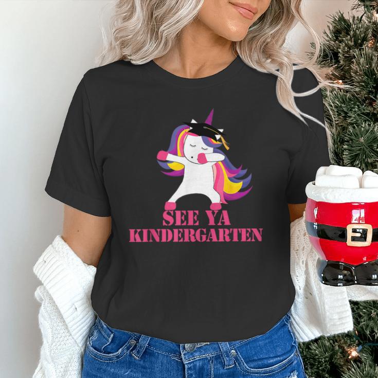 See Ya Kindergarten DABBING Unicorn Graduation Meme Unisex T-Shirt