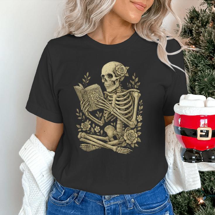 Skeleton Book Floral Skull Halloween Teacher Costume Unisex T-Shirt Skeleton Book Floral Skull Halloween Teacher Costume Unisex T-Shirt