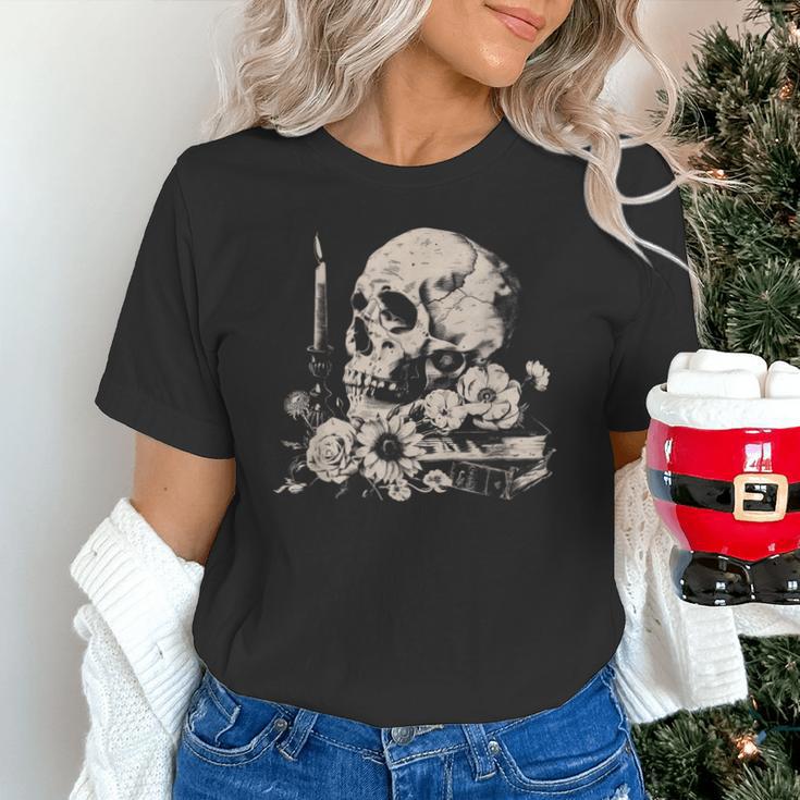 Skull Books Flowers Goth Reader Grunge Dark Alt Aesthetic Unisex T-Shirt