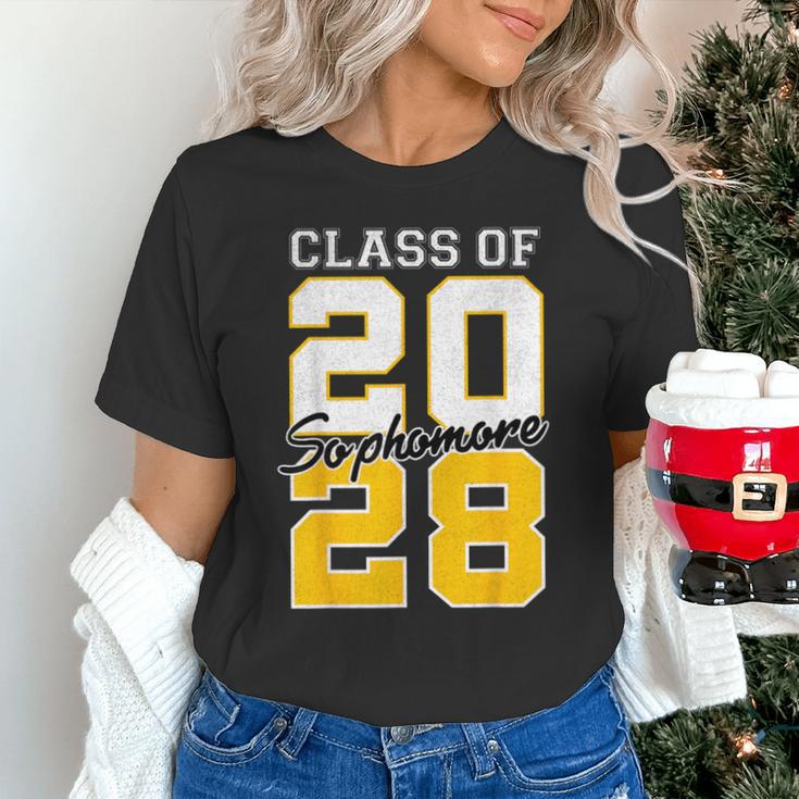 Sophomore 2028 Class Of 2028 Graduation 2028 10th Grade Unisex T-Shirt