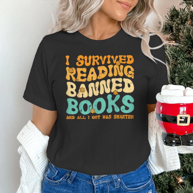I Survived Reading Banned Books Read Librarian Men Women Unisex T-Shirt