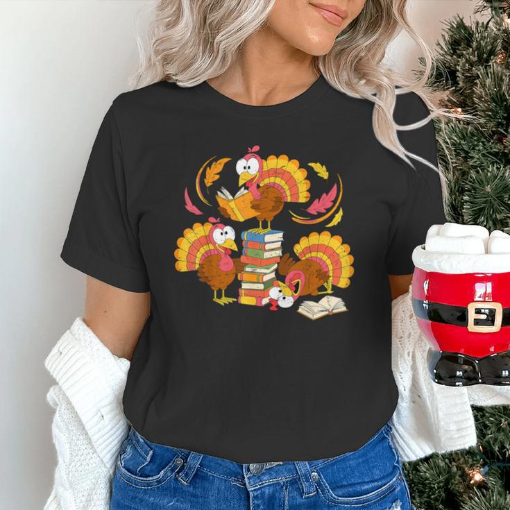 Turkey Reading Books Fall Thanksgiving Teacher Librarian Unisex T-Shirt