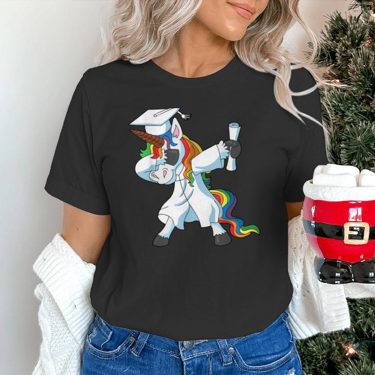 Unicorn Student Graduation 2022 Boys Girls Teenagers Teen Unisex T-Shirt