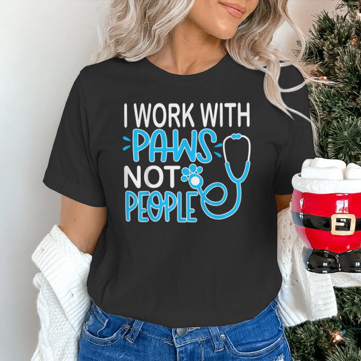 Veterinarian Vet Tech Week Graduation Thank You Birthday Unisex T-Shirt