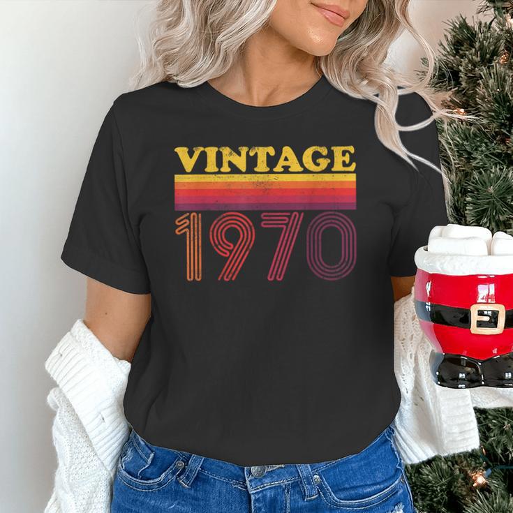 Vintage 1970 Retro Style 70's Born Nostalgia Vibes Birthday Unisex T-Shirt