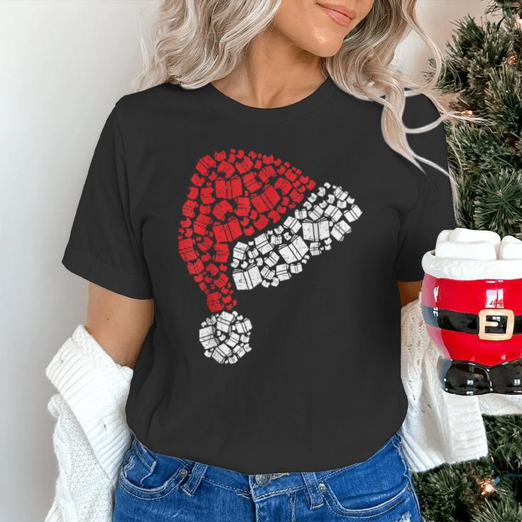 Vintage Retro Christmas Book Xmas Santa Hat Pajama Holiday Unisex T-Shirt