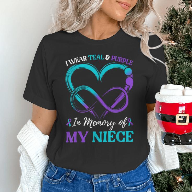 I Wear Teal & Purple In Memory Of My Niece Unisex T-Shirt