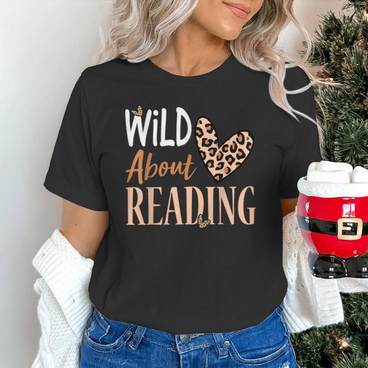 Wild About Reading Teacher Books Reader Lovers Leopard Zebra Unisex T-Shirt