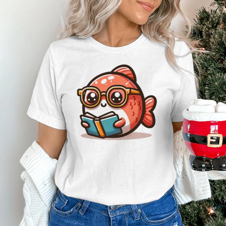Adorable Book Lover Salmon With Reading Glasses Cute Unisex T-Shirt