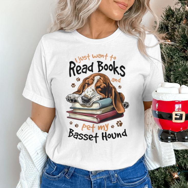 Basset Hound Dog Breed I Just Want To Read Books And Pet My Unisex T-Shirt Basset Hound Dog Breed I Just Want To Read Books And Pet My Unisex T-Shirt