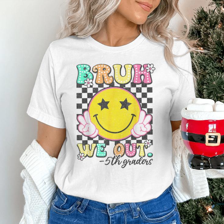 Bruh We Out 5th Graders Fifth Grade Graduation Class 2025 Unisex T-Shirt