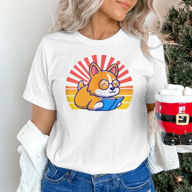 Corgi Dog Reading Book Book Lover Dog Lover Unisex T-Shirt