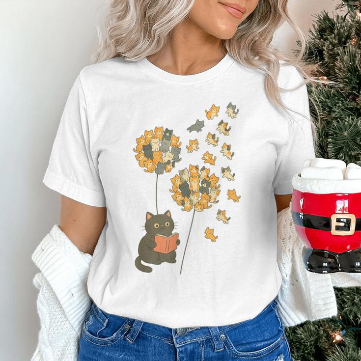 Cute Reading Cat With Kitten Dandelion Flowers Book Lover Unisex T-Shirt Cute Reading Cat With Kitten Dandelion Flowers Book Lover Unisex T-Shirt