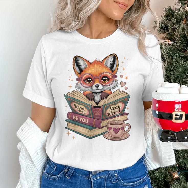Fox Read Books Be Kind Stay Weird Reader Cute Nerd Bookworm Unisex T-Shirt Fox Read Books Be Kind Stay Weird Reader Cute Nerd Bookworm Unisex T-Shirt