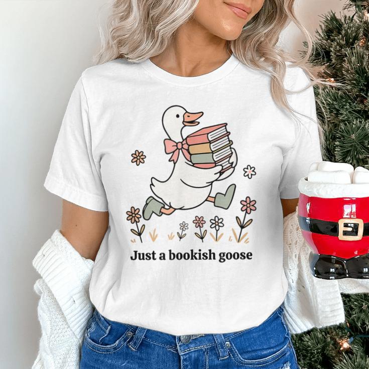 Goose With Books Cute Bookworm Reader Unisex T-Shirt