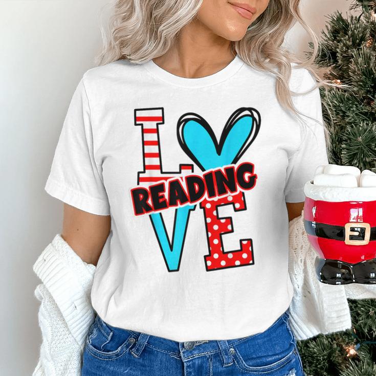I Heart Books Love Reading Red And Stripe Animated Cat For Men Women Girls Kids Unisex T-Shirt