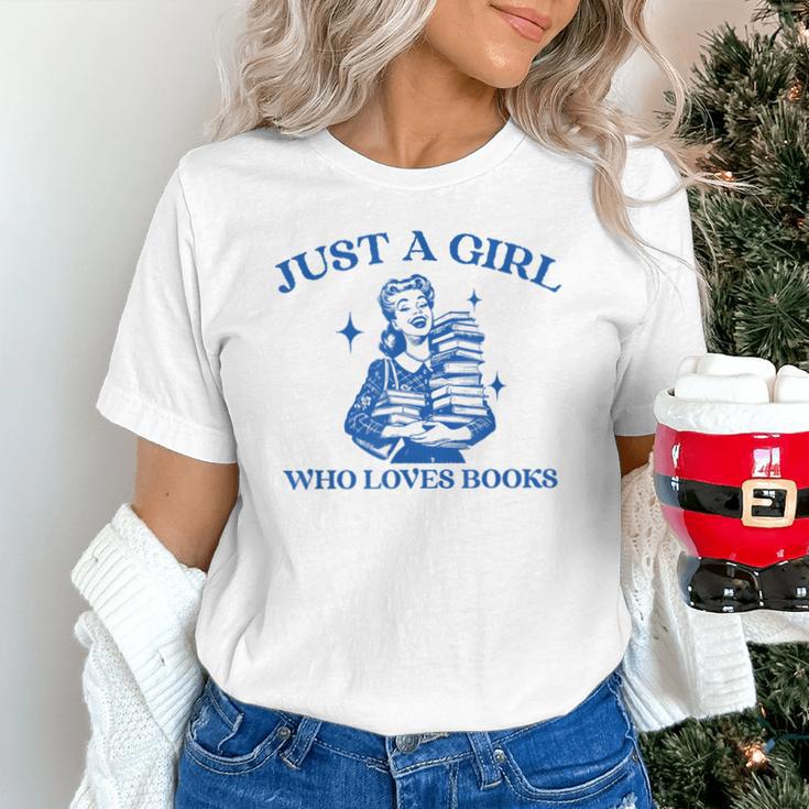 Just a Girl Who Loves Books Book Lover Bookish Unisex T-Shirt