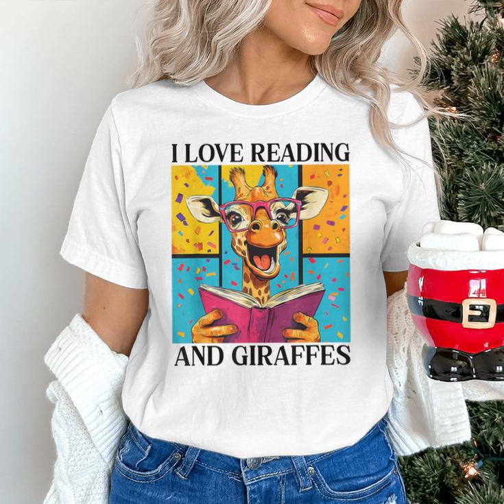 Love Reading And Giraffes Cute Giraffe Reading Book Lovers Unisex T-Shirt