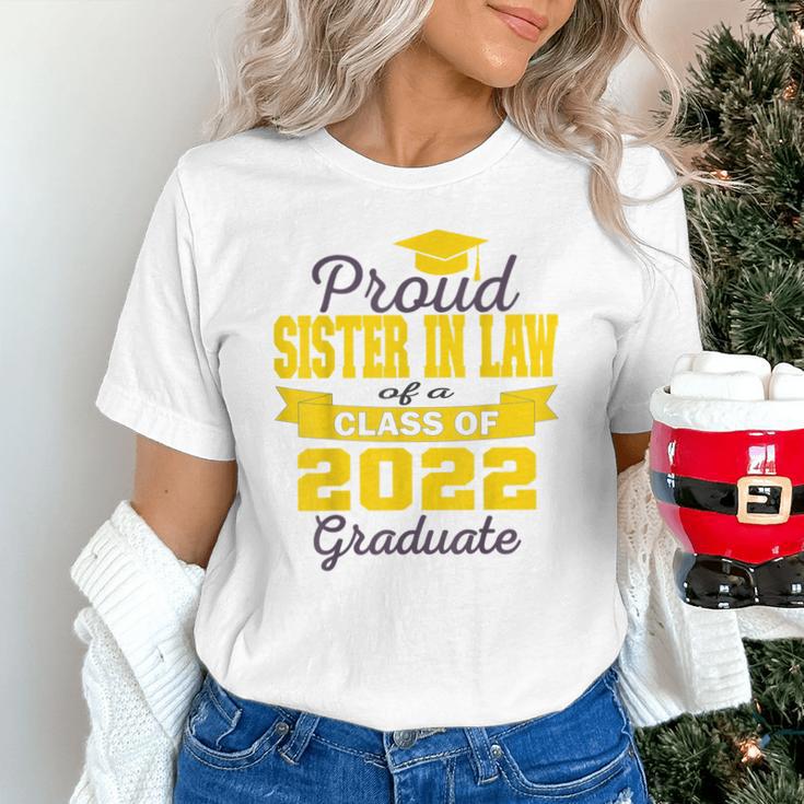 Proud Sister In Law Of 2022 Graduate Class 2022 Graduation Unisex T-Shirt