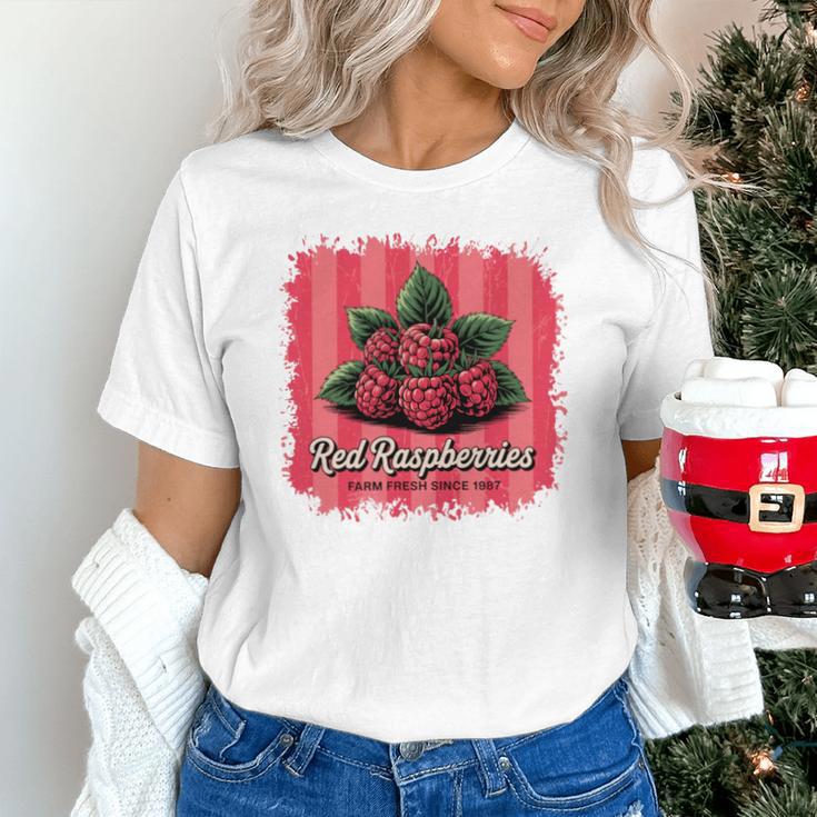 Red Raspberries Farm Fresh Since 1987 Nostalgia Unisex T-Shirt