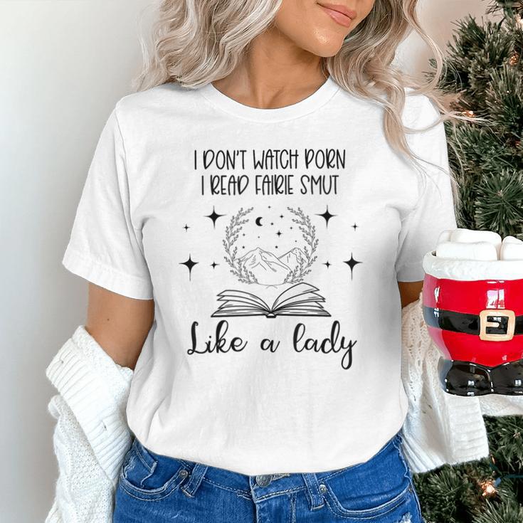 Smutty Book Lovers Romantasy Dark Fairy Tales Romance Reader I Dont Watch Porn Small Grey Unisex T-Shirt