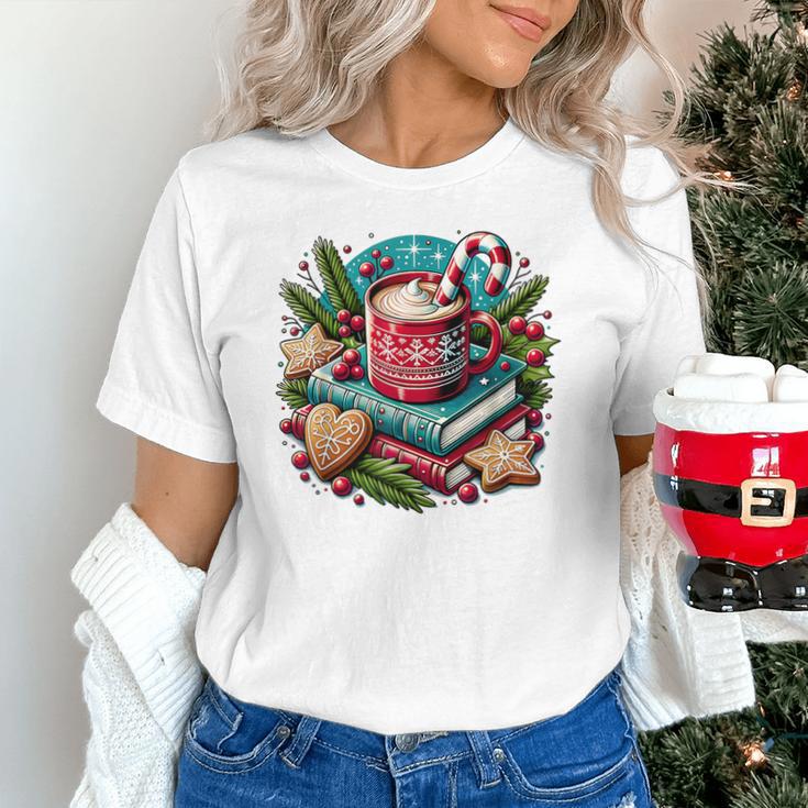 Vintage Cozy Winter Hot Cocoa Books Gingerbread Book Lovers Unisex T-Shirt