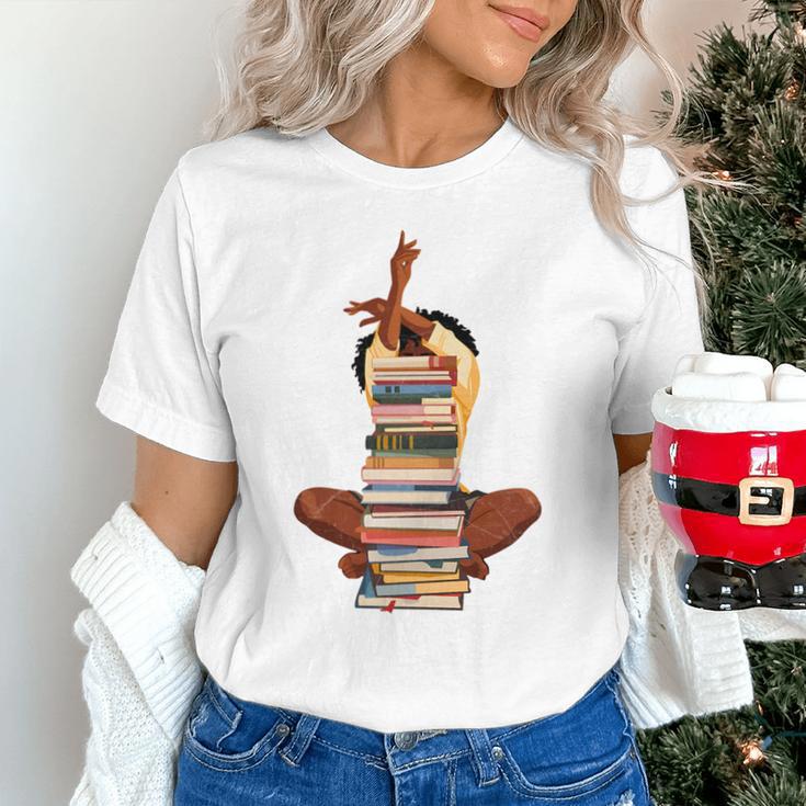 Woman And Books Stack Afro Girl Book Lover Unisex T-Shirt