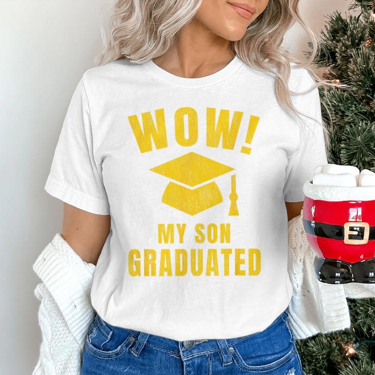 Wow My Son Graduated Mom Dad Of A Senior Graduation Unisex T-Shirt