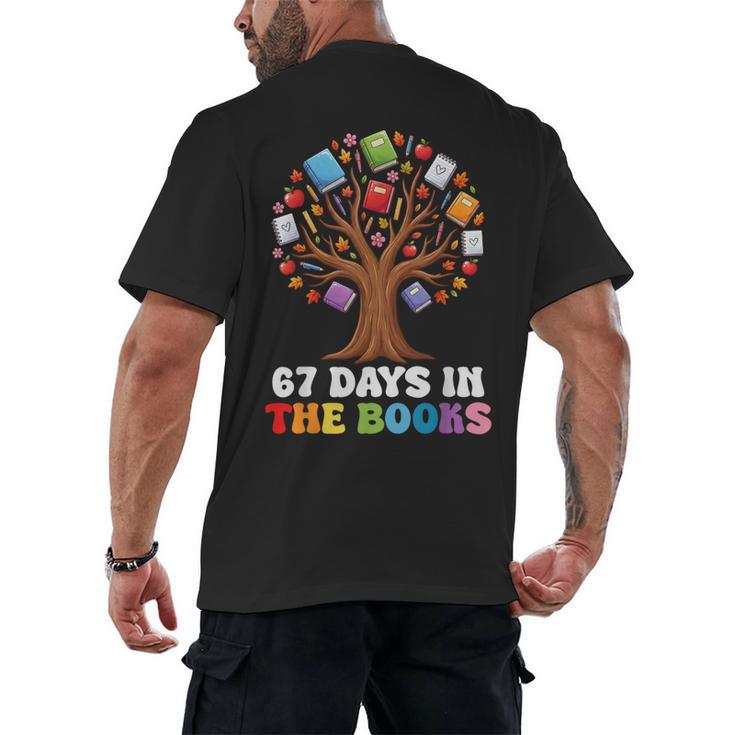 67 Days In The Books Reading Teacher 67th Day Of School Kids Men's Back Print T-Shirt