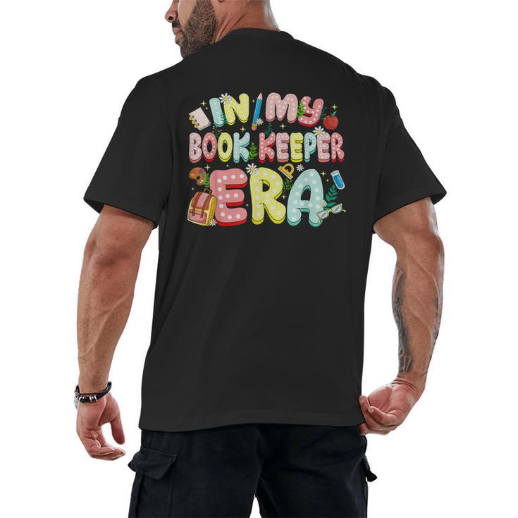 In My Book Keeper Era Librarian School Men's Back Print T-Shirt
