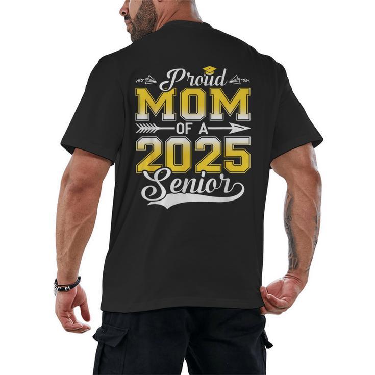 Proud Mom Of a 2025 Senior Graduate Graduation Men's Back Print T-Shirt