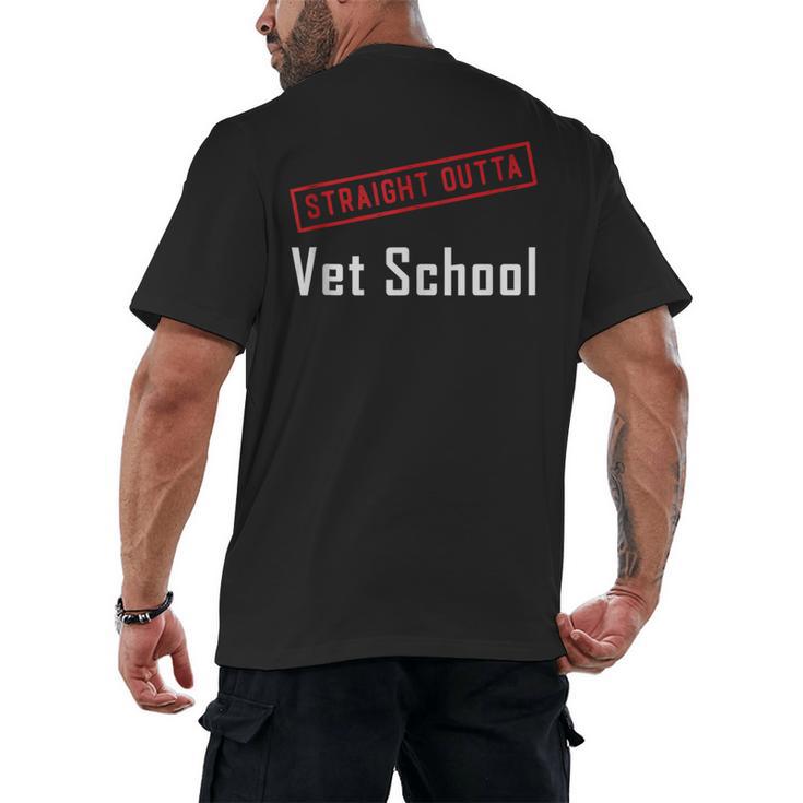 Straight Outta Vet School Graduation Veternarians I Survived Men's Back Print T-Shirt