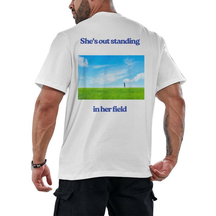 Out Standing In Her Field Graduation Tee Men's Back Print T-Shirt