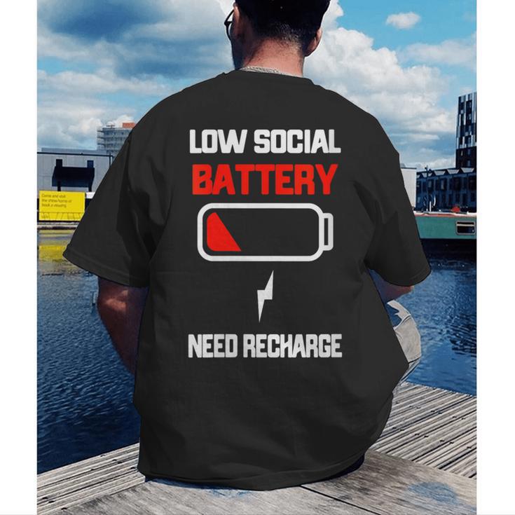 Low Social Battery Need Recharge Introvert Self-Care Men's Back Print T-Shirt Low Social Battery Need Recharge Introvert Self-Care Men's Back Print T-Shirt