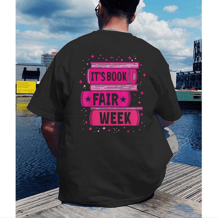 Reading Books Its Book Fair Week Men's Back Print T-Shirt Reading Books Its Book Fair Week Men's Back Print T-Shirt