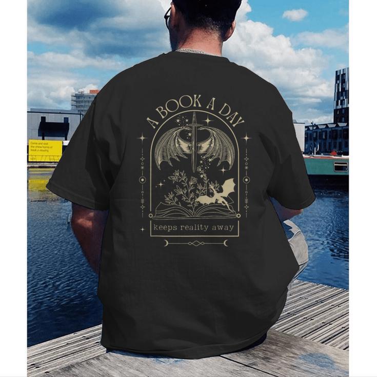 Vintage A Book a Day Keeps Reality Away Spicy Book Readers Men's Back Print T-Shirt