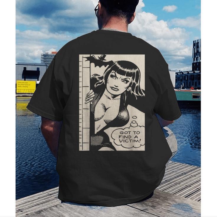 Vintage Vampire Bat Vampire Pin Up Girl Horror Comic Book Men's Back Print T-Shirt Vintage Vampire Bat Vampire Pin Up Girl Horror Comic Book Men's Back Print T-Shirt
