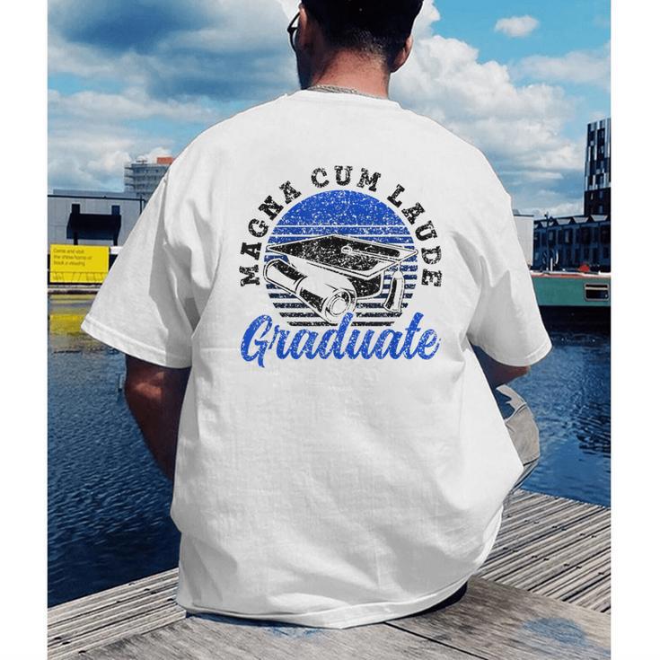 Magna Cum Laude Graduate Graduation Graduates Family Men's Back Print T-Shirt