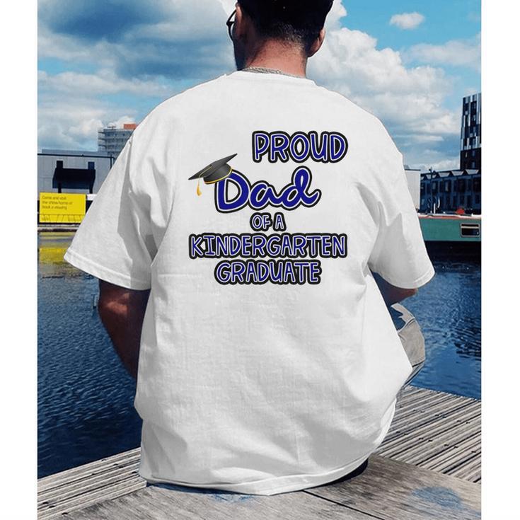 Proud Dad Of a Kindergarten Graduate Graduation TShirt Men's Back Print T-Shirt