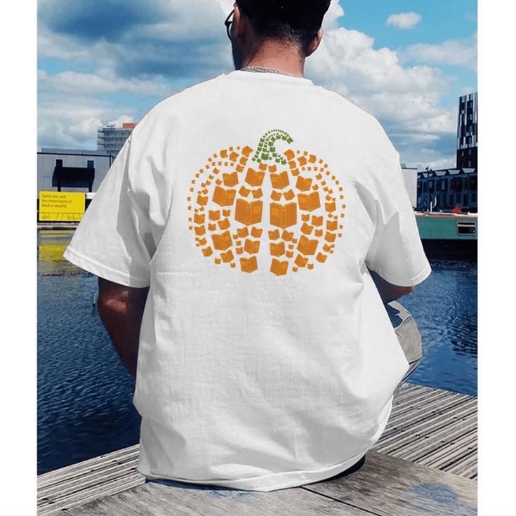 Vintage Book Pumpkin Autumn Fall Librarians Bookworm Teacher Men's Back Print T-Shirt