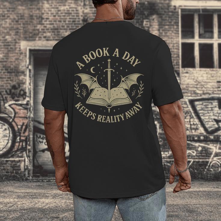 A Book A Day Keeps Reality Away Reading Escape Quote Men's Back Print T-Shirt