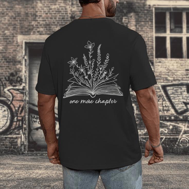 Bookworm One More Chapter Cozy Reader Minimalist Book Lover Men's Back Print T-Shirt